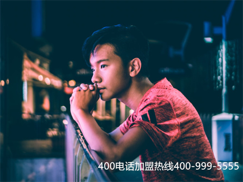 (企業(yè)400電話多少錢)(400電話收費(fèi)標(biāo)準(zhǔn)是怎么樣的？)
