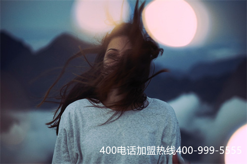 (400電話申請(qǐng)辦理的特點(diǎn)主要有哪些?)(400電話申請(qǐng)，讓更多人知道電話的特點(diǎn))